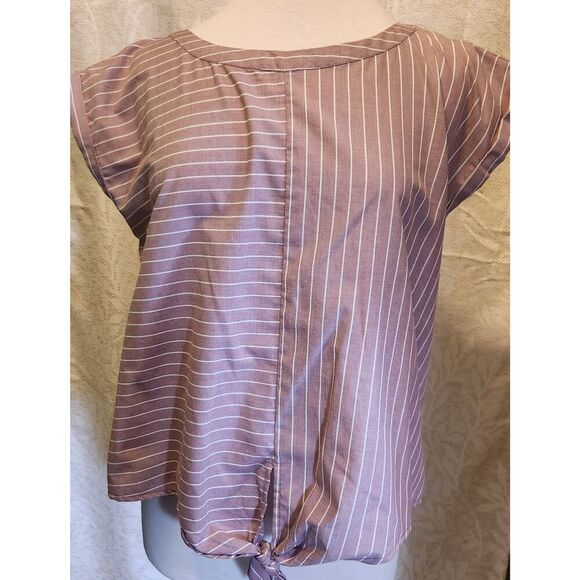 +11 MAURICES mauve striped waist length top - Picture 1 of 10